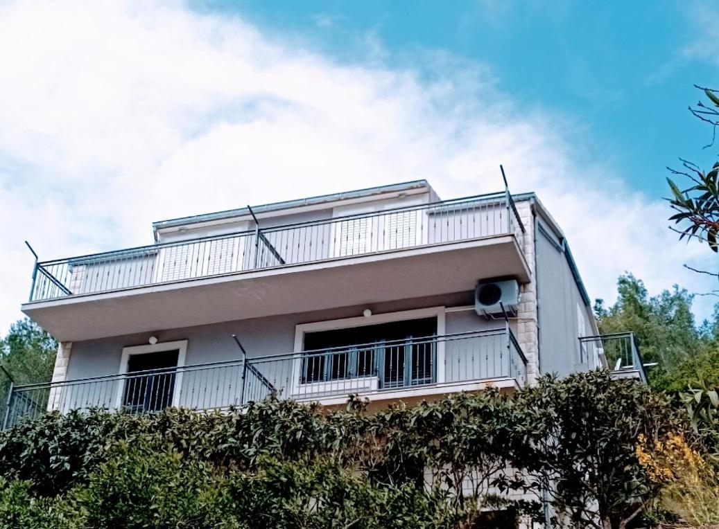 Apartments Kuzma Prigradica Ngoại thất bức ảnh