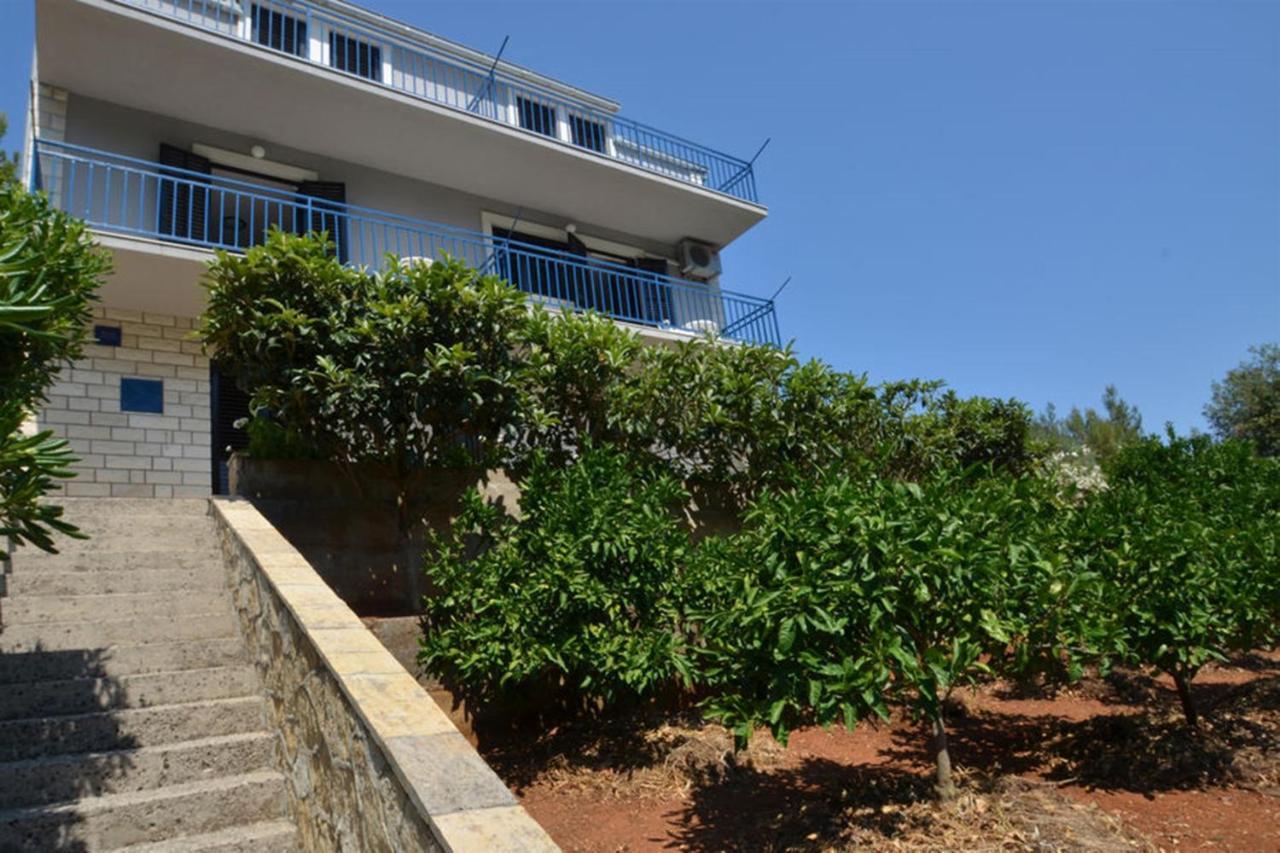 Apartments Kuzma Prigradica Ngoại thất bức ảnh
